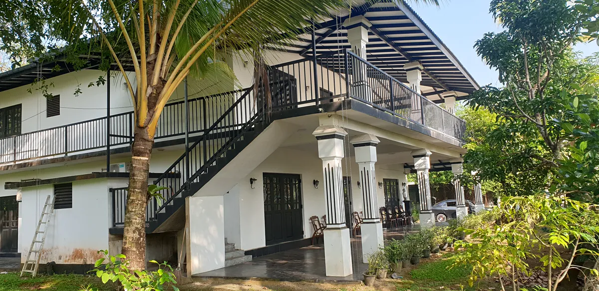 Prodej vily 450 m², pozemek 1700 m²